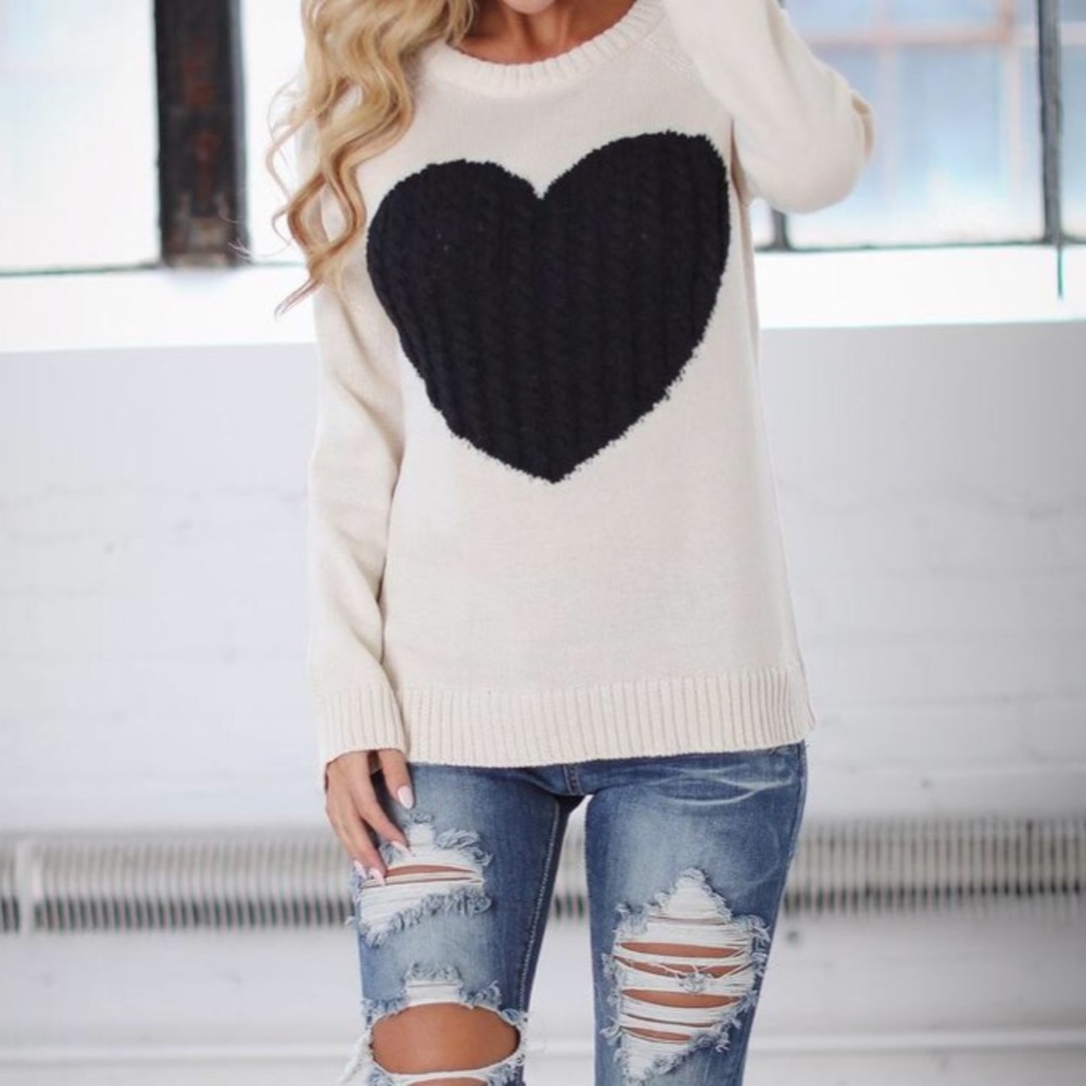 Last 1! With All My Heart Sweater - Picture 4 of 5